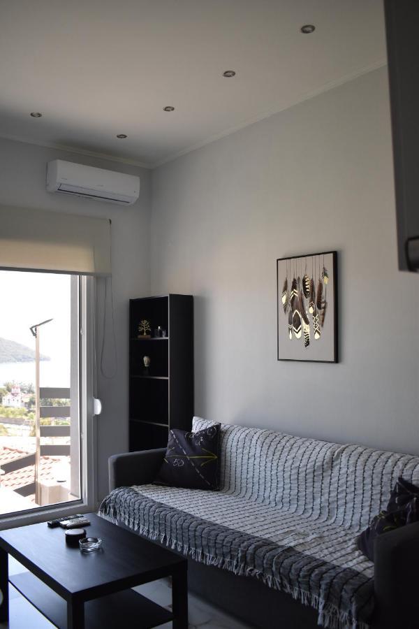 Relaxo Maisonette Elia Néa Péramos Exterior foto